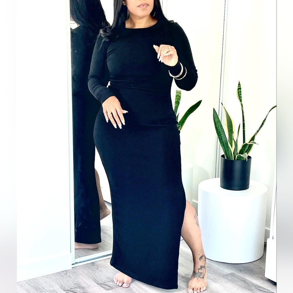 Elegant Black Maxi Skirt